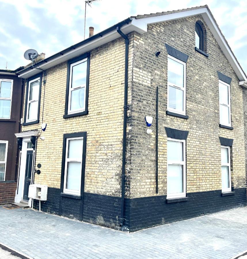Corner Stone House - Apartment 2 Great Yarmouth Exterior photo